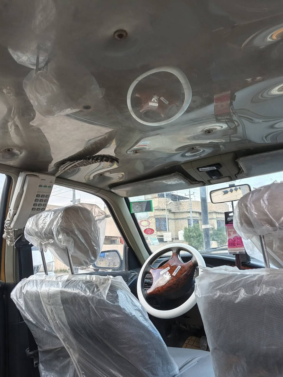 بيجو بارس 2015 سنويه لل٢٩ مصفره هيأة وغرامات محرك تبريد تدفئة تخم تاير كير فرنسي شاشه *********** بي واتساب ىايدها ب٣٨ وبيها مجال
