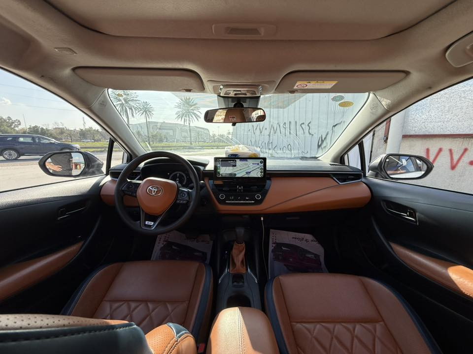 السلام عليكم
للبيع: كورلا هايبرد GR
موديل:2025
ممشى:16000كيلو متر
 بيها فقط ضرر بسيط بالدعامية الامامية وموضح بالصور 

للاستفسار عن السعر الاتصال على الرقم الاتي

***********
