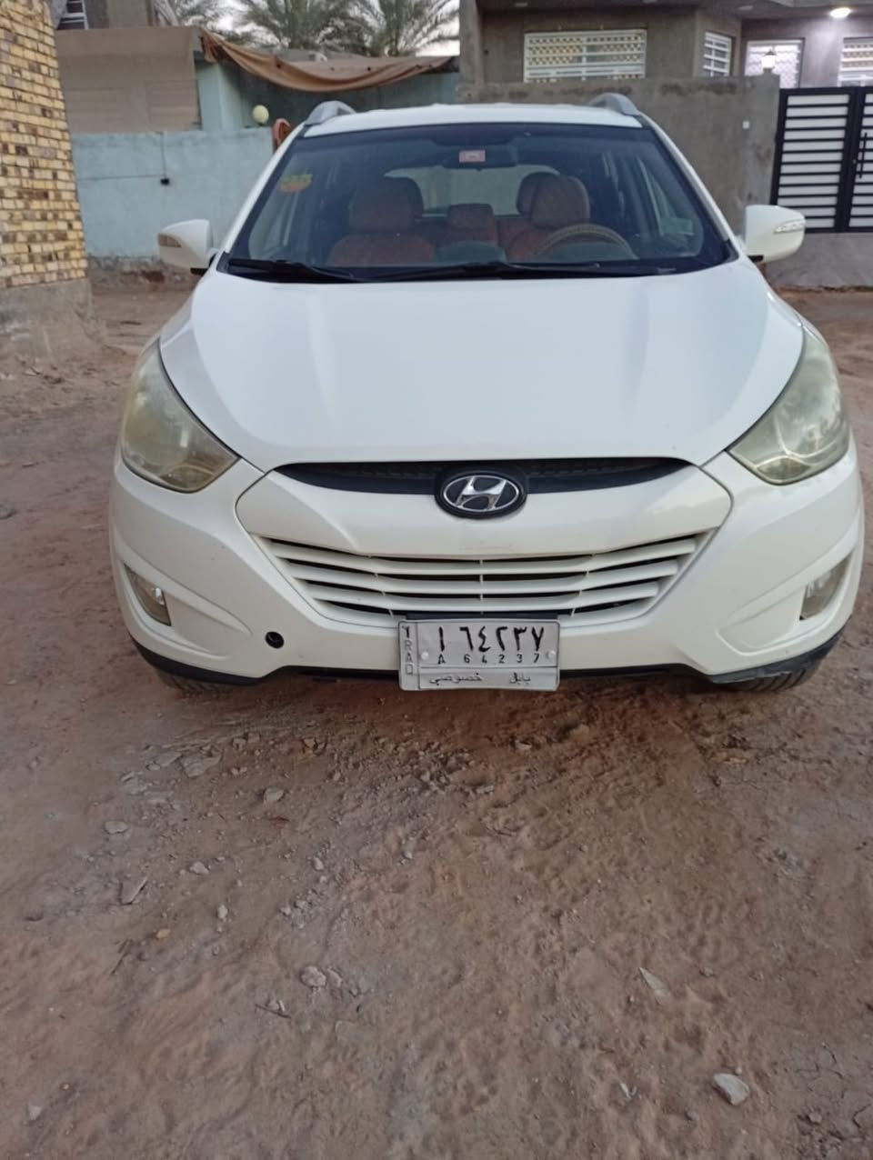 توسان موديل 2012 خليجي كفاله عامه رقم بغداد تحويل مباشر السعر 127 مكان السياره حله الاسكان 
***********
