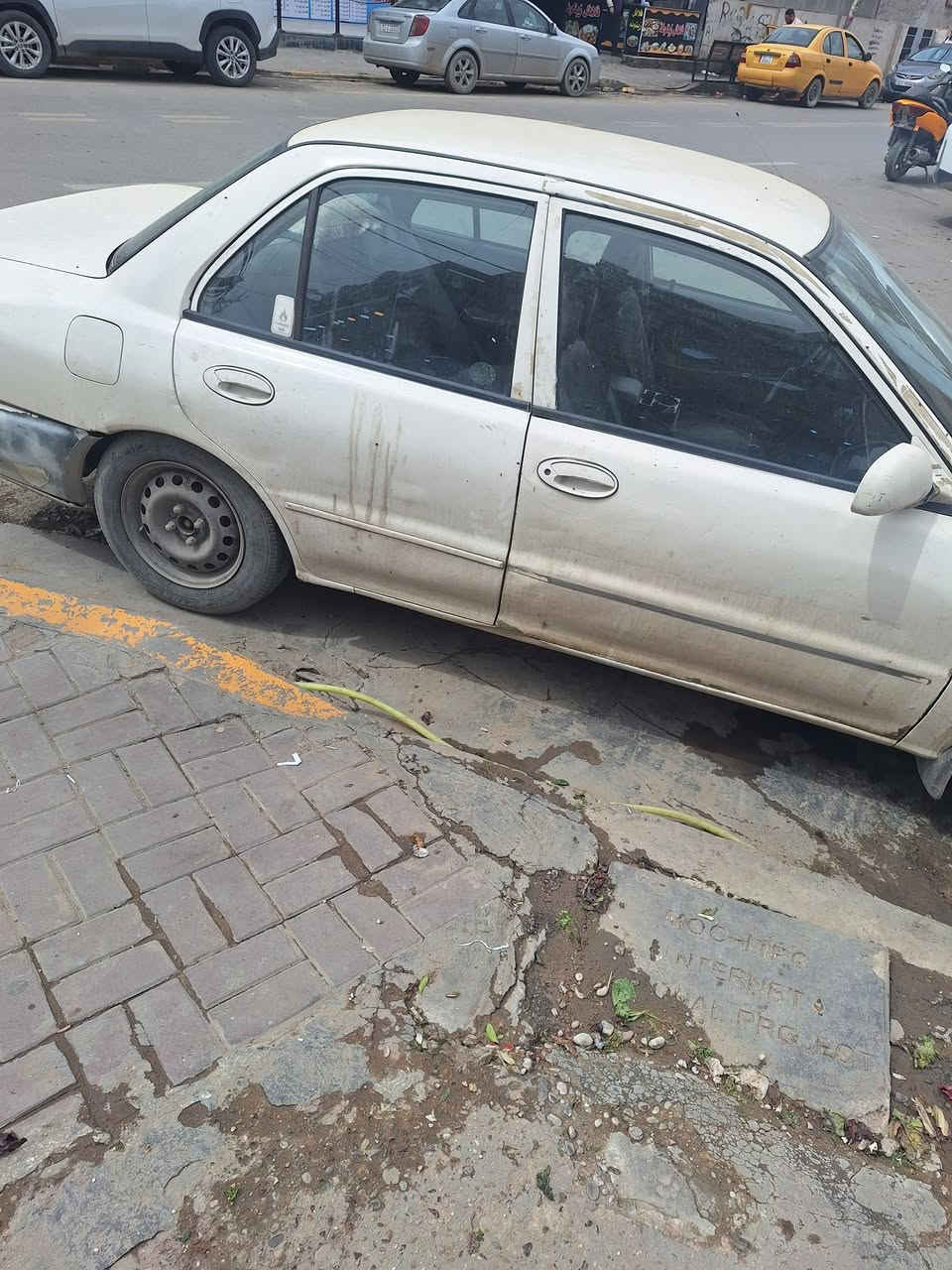 السلام عليكم براتون 2002 نواب ضباط السياره جاهزه كير مكينه صدر كله جديد السعر 20 مكاني بغداد الدوره للستفسار ***********
