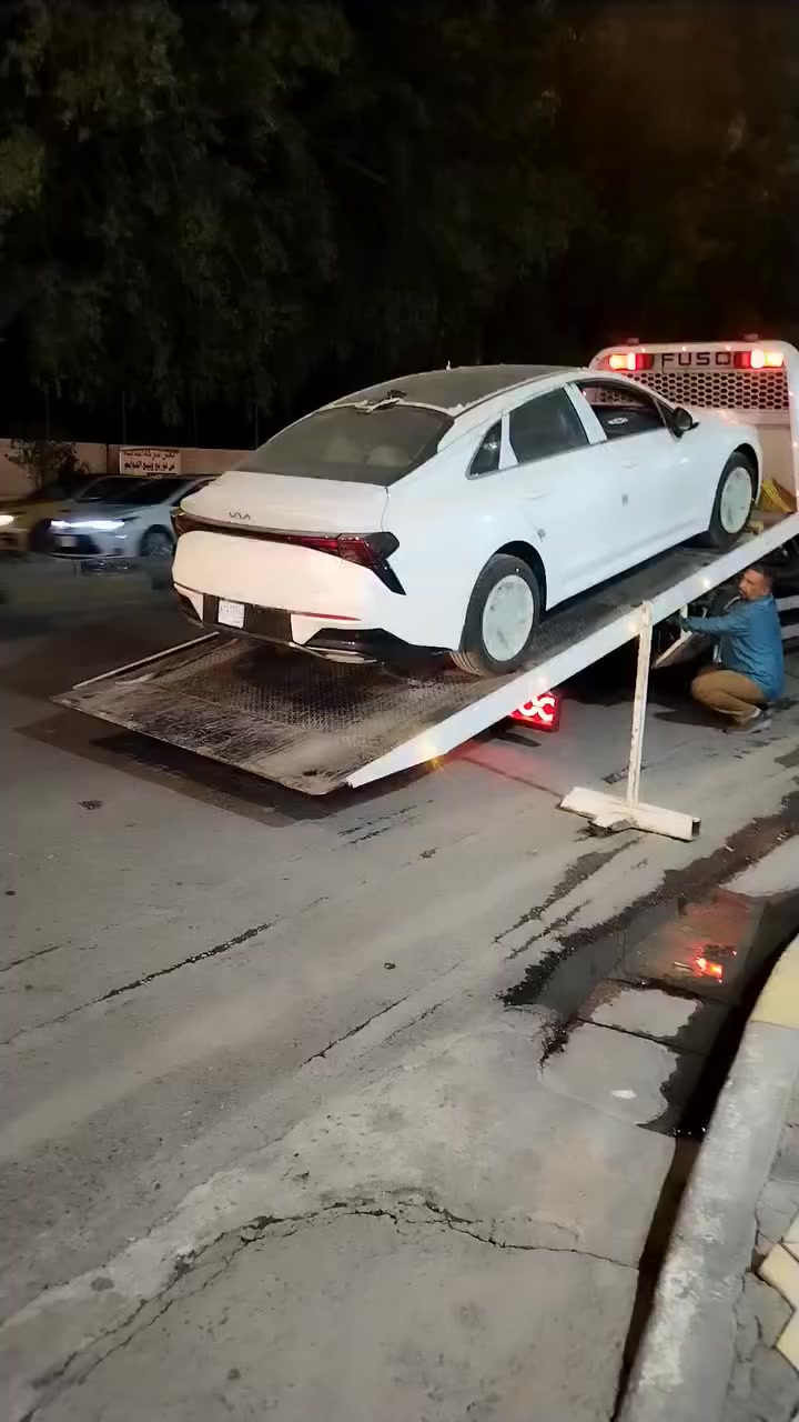 اوتو بغداد لتجارة السيارات
بغداد الا عظمية قرب ساحة عنتر
للاستفسار الاتصال على الارقام التاليه
***********
***********
***********
