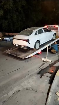 اوتو بغداد لتجارة السيارات بغداد الا عظمية قرب ساحة عنتر للاستفسار الا...