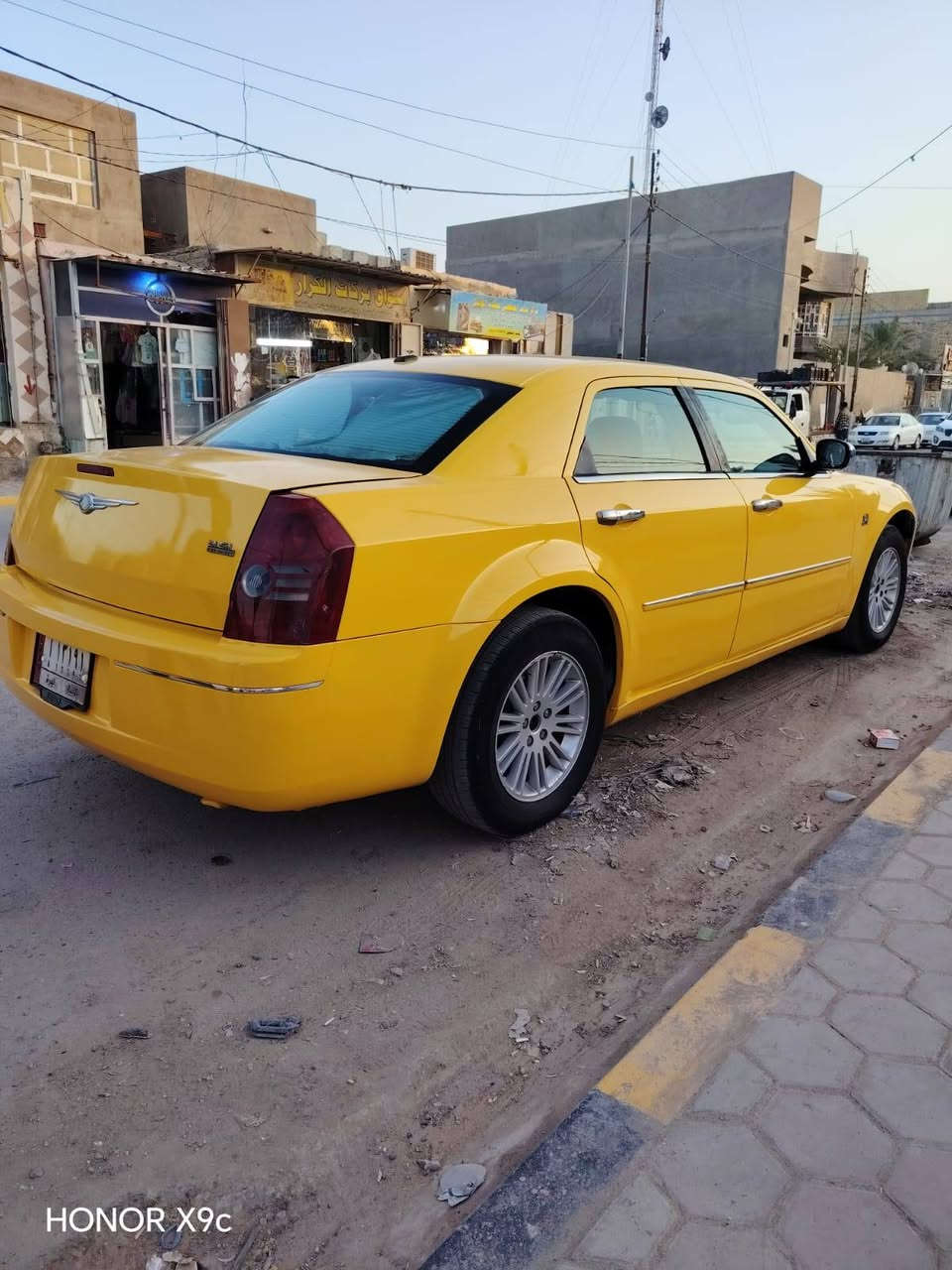 سلام عليكم 10 اصل حادثه بس جاملغ مكينه كير مكفولات صبغه جديده سعر 115 وبيه مجال عنوان نجف قضاء المشخاب رقم ***********
