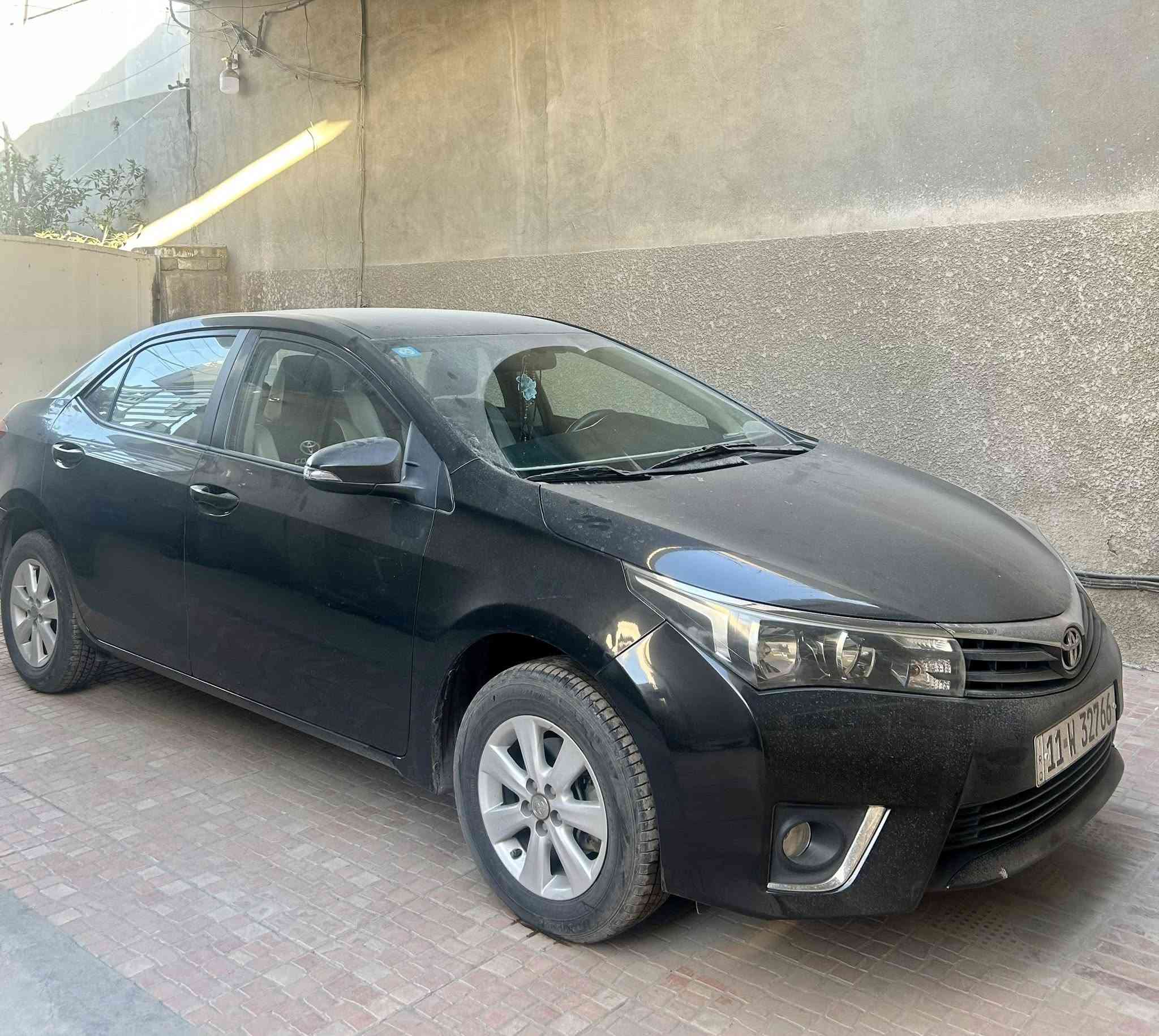 للبيع كورولا خليجي 2015 ماشيه 120 الف ومكفوله الصبغ والمحرك والگير وحجم المحرك 2000  
السعر 145$ 
للتواصل ***********
