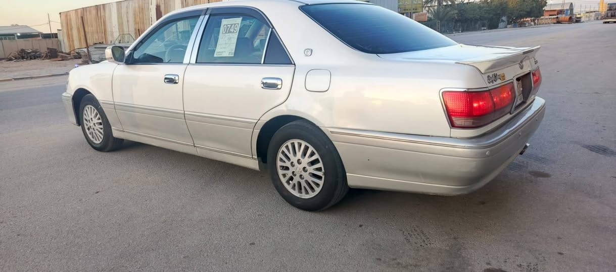 سلام عليكم ملكه مكفوله من كص وضربه مدفوع كمرك باقي على راقم مفحوصه يم محمد غديرفحص جديد فول بطن اربع دكم جلد تبريد خلفي ثلاجه دبل شاشه اربع كراسي كهربائية ستيران كهرباء دمام خلفي شاصي ٧٥ في فتي اي السعر ١٠٥ بيها مجال ***********
