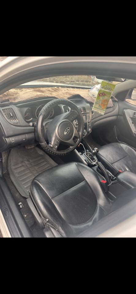 السلام عليكم سيراتو 2011كص سياره جديده وجاهزه البصره ***********واتساب فقط السعر48بيهه مجال
