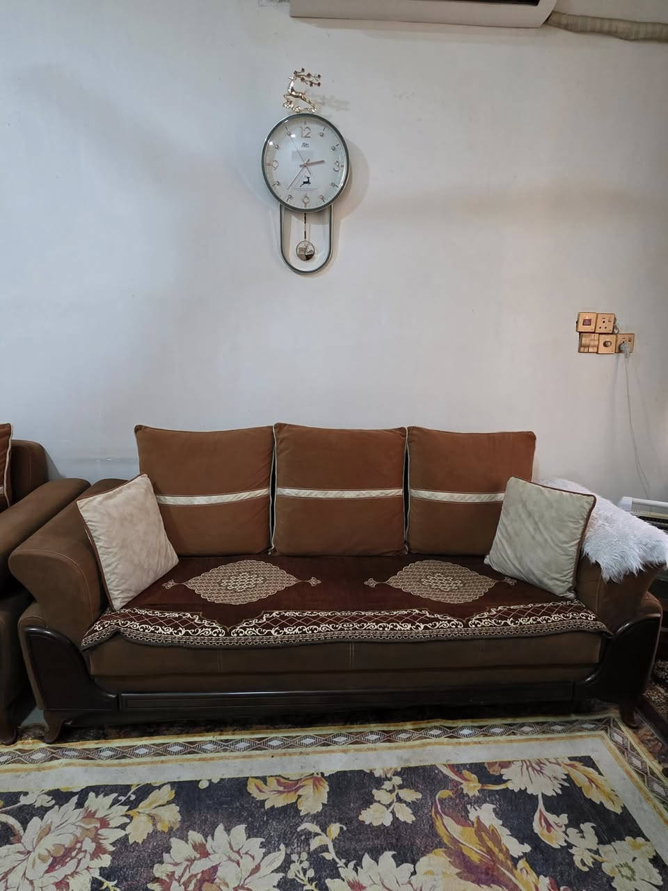 تخم تركي ١٠ مقاعد للبيع 
الصور موضحه بالأسفل
المكان بغداد الدورة


**إذا كنت صاحب هذا الإعلان وتريد حذفه لأي سبب، رجاءا أرسل رسالة إلى الدعم الفني**