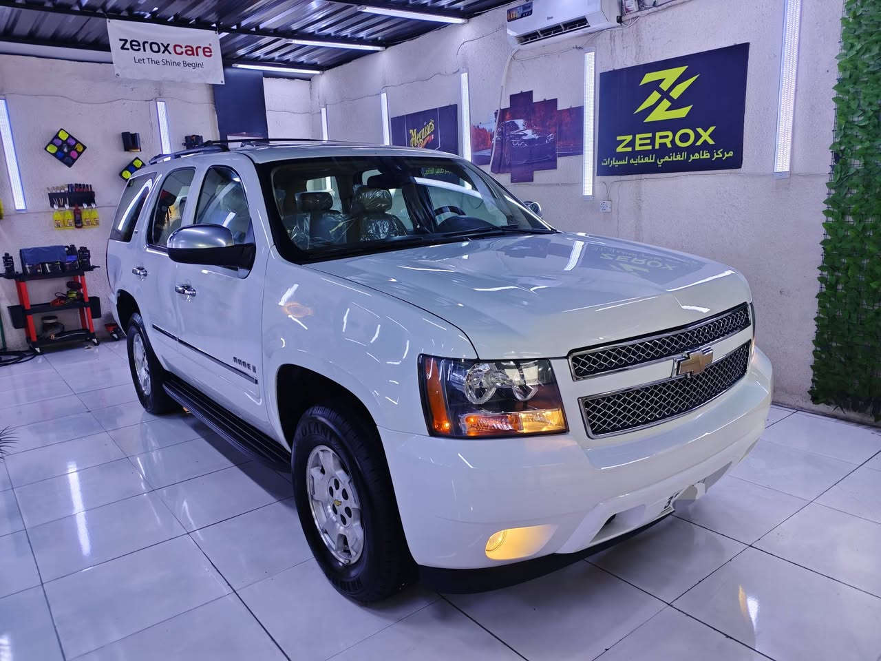شفرليت تاهو LTZ خليجي 2009 ماشية 166الف بيها جاملغ وبنيد صفحة اليمنى والباقي كفالة ماناقصها برغي .
السلام عليكم
شفرليت تاهو LTZ خليجي 2009 ماشية 166الف بيها جاملغ وبنيد صفحة اليمنى والباقي كفالة ماناقصها برغي . 
رقم سليمانية الجديد ، سنوية منتهية
محرك كير تبريد كله بلاد بدون نقص حدادية جديدة تخم تاير جديد 
مواصفات ..
فتحة سقف 
تبريد بالكشنات +تدفئة 
شاشة +كامرة 
حساس خلفي 
ايرباك ضارب 
وباقي المواصفات هواي ومعروفة 
العنوان ، البصرة شط العرب ، ***********
بيع فقط بدون مراوس
