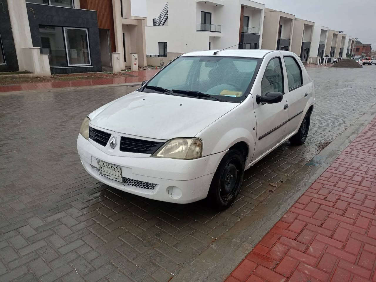 السلام عليكم رینۆ لۆگان مۆدێل 2013
سەنەوی ئەسڵی سەوزەکان بە شەرت
جام کارەبا... گەرمی مەزبوت تاقم بانصی تازەیە
کارەبای هەمووی بە شەرت موس و براوە بە شەرت.  گێڕ و مەکینە بە شەرت سەیارەکە ماڵی دۆستە. بەنزین زۆر کەم ئەخوات
نرخیشی 33 گەڵا و کەمێک معامەلە
*********** السليمانية, العراق
