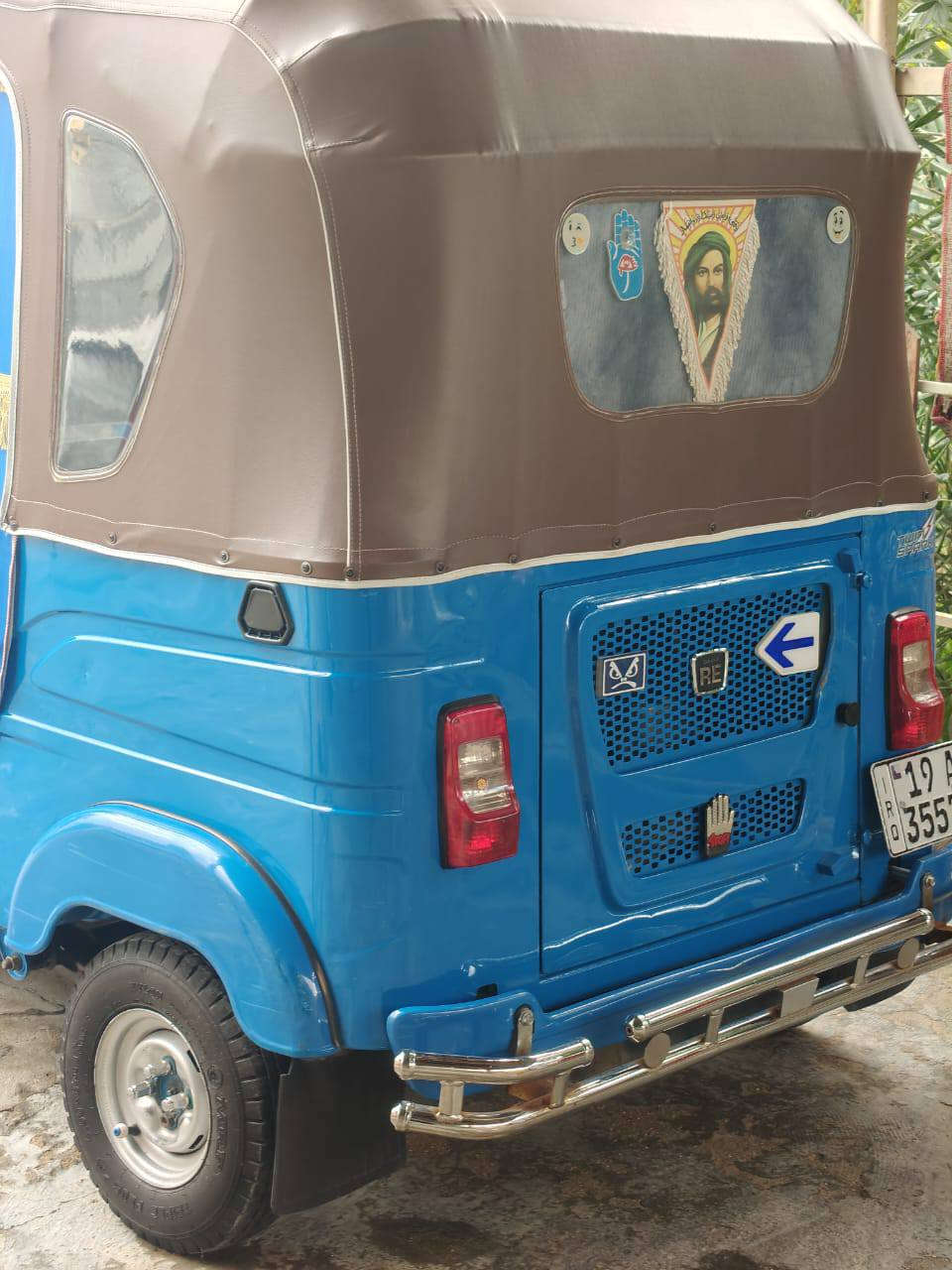 تكتك للبيع 23
كشره ١٠٠/١٠٠
محرك١٠٠/١٠٠
كفاله عامه من كلشي 
رقم كربلاء 
السعر 12 مليون وبيه مجال 
لاتصال *********** الخاص مقفول تصال فقط
