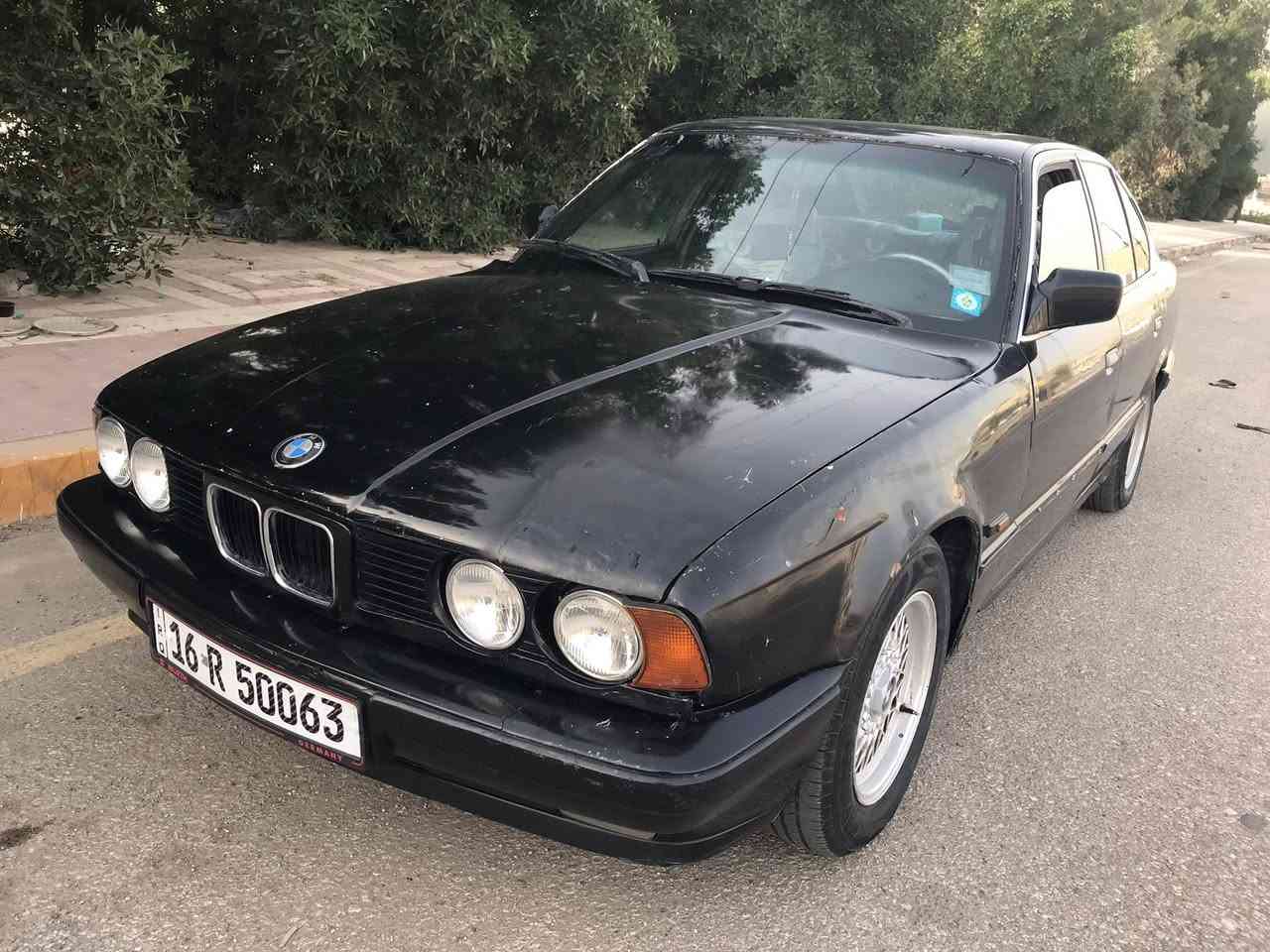 BMW525 مديل 1990 نكليزي هزة جديدة
كير محرك راس الثور 3000 فيشه وبطل اسود

السيارة ادامة كاملة مال جناي.

🍁حدادية نفضه كاملة ع الشرط والفحص.

🍁كهربائيات كله تمام لايتات وبلاجكتور.
🍁تبريد شغال وجاهز.
🍁تخم تاير بعده لوك.
🍁سنتر لوك ورمونت.
🍁اربع جام كهربائي شغال.
🍁ادامت الكير وتبديل دهن درجة أولى.
🍁يدات لايت جديد.
🍁مسجل وسماعات ياباني سستم.
🍁جامه اماميه جديدة 

🌷بيع أو مراوس #بكوري #السعر_50
موجودة #بالنجف_الاشرف


**إذا كنت صاحب هذا الإعلان وتريد حذفه لأي سبب، رجاءا أرسل رسالة إلى الدعم الفني**