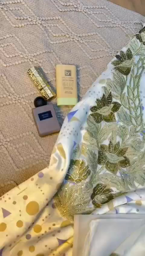 مخاور  خليجة حرير ديجتال ايطالي  حرير خالص ❣️.


**إذا كنت صاحب هذا الإعلان وتريد حذفه لأي سبب، رجاءا أرسل رسالة إلى الدعم الفني**