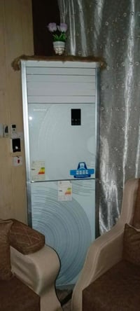 هذا السبلت للبيع ٣طن مامستخدم هواي للاستفسار الاتصال على هذا الرقم 078...