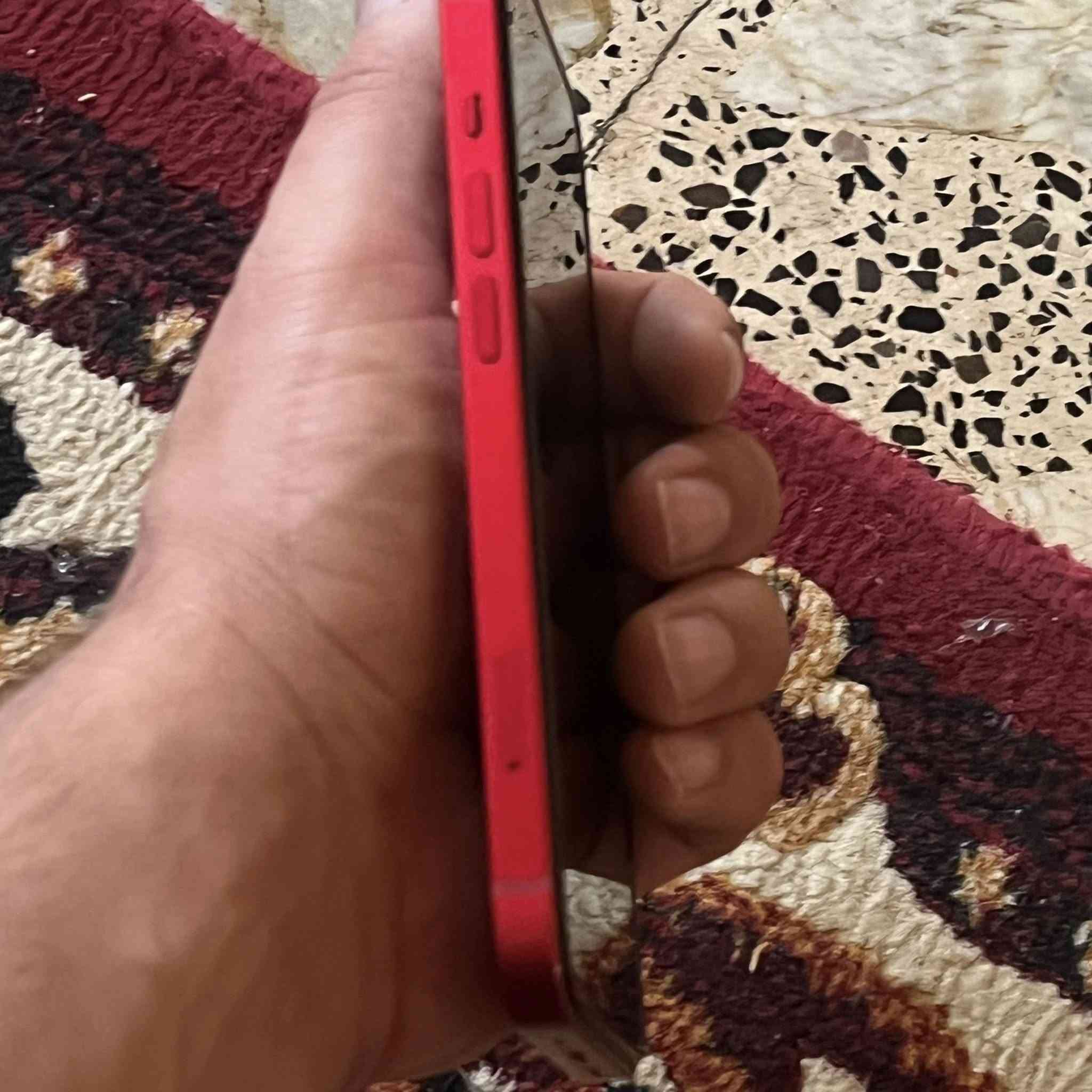 السلام عليكم 🫡 
ايفون 13 عادي 📱 للبيع 
ذاكره 256
بطاريه 79‎%‎
ممبدل بي اي شي ولا مفتوح منه قطعه 
تفاصيله بالصور ..نظيف .. مكاني بغداد
 سعر 425


**إذا كنت صاحب هذا الإعلان وتريد حذفه لأي سبب، رجاءا أرسل رسالة إلى الدعم الفني**