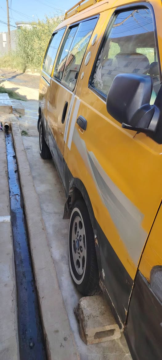 سلام عليكم اخوان كياه بريجو موديل 2000 محرك معمر صرلو 3 ريمن طخم صرلو يومين عمرنه  طحونه مععمره جديده  كهربيات كلاه شقاله حصه كاز سنويه 2027 لبيع سعر 85 او بيه مجال  ***********  ***********
