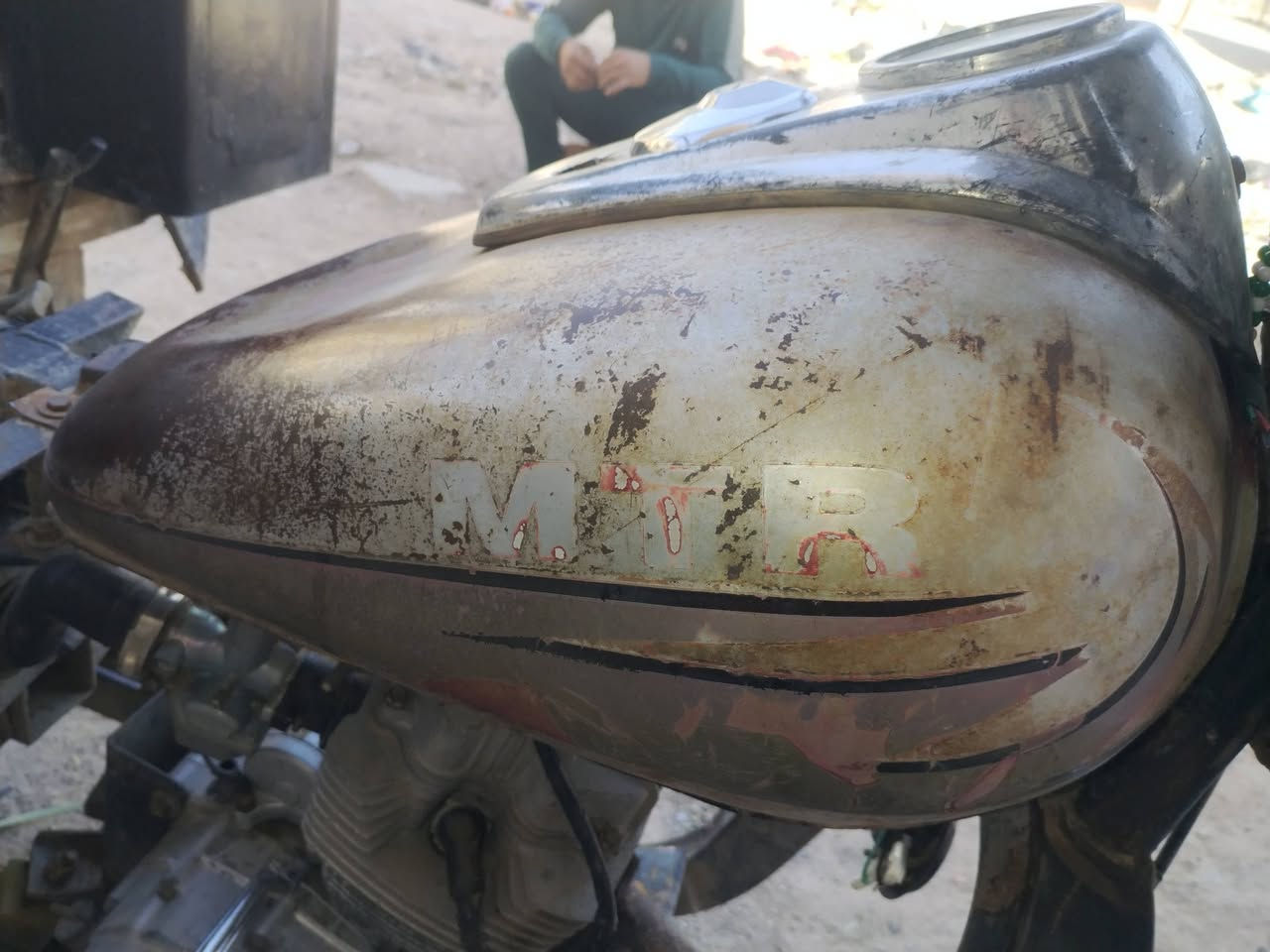 ***********للبيع
