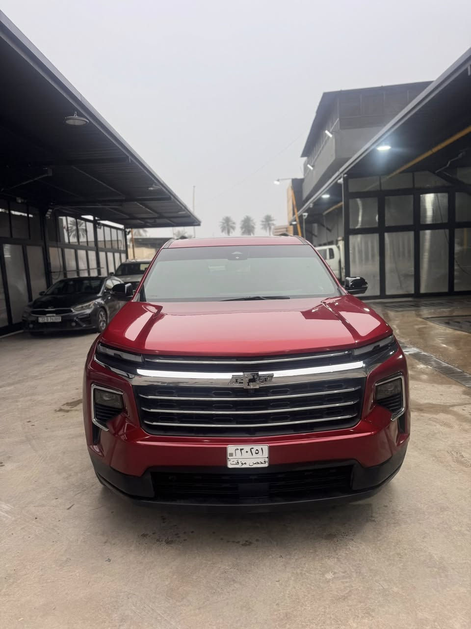 🔹 للبيع – Chevrolet Traverse 2024 🔹

📌 المعلومات العامة:
 • الماركة: Chevrolet
 • الطراز: Traverse
 • سنة الصنع: 2024
 • الفئة: LT
 • وارد: أمريكي
 • اللون: احمر
 • رقم الشاصي (VIN): 1GNEVGKS4RJ195663

🔧 المواصفات الفنية:
 • محرك 2.5 لتر توربو – 328 حصان
 • ناقل حركة أوتوماتيك 8 سرعات
 • دفع رباعي AWD
 • وقود بنزين

🛋 المواصفات الداخلية:
 • 3 صفوف مقاعد (7–8 ركاب)
 • شاشة معلومات وترفيه كبيرة
 • Apple CarPlay / Android Auto
 • مكيف أوتوماتيك
 • مساحة داخلية واسعة ومريحة

🛡 أنظمة الأمان:
 • وسائد هوائية متعددة
 • ABS + نظام ثبات
 • كاميرا خلفية

⚠ حالة السيارة:
 • وارد مزاد أمريكي
 • ضرر أمامي سابق
 • أميال قليلة
 • مفتاح موجود
 • السيارة قابلة للفحص والمعاينة

💰 السعر المطلوب: 27,000 دولار
(قابل للتفاوض البسيط مع الجدية)
مرقم بغداد

📩 للتواصل: خاص أو اتصال مباشر

***********
وتساب
