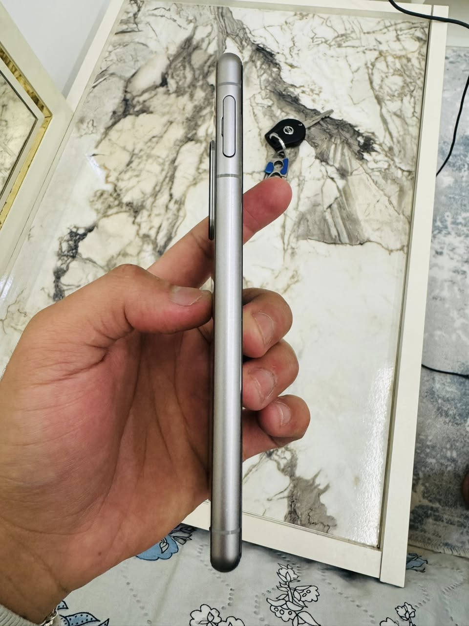 سوني ٥مارك ٣
١٢٨كيكه رام ٨ 
شاشه تخبل ١٢٠ هرتز 
كل عيب مابيه شخط واحد مابيه 
لوك فقط جهاز 
للبيع او مروس ٢١٠وبي مجال او مروس حسب


**إذا كنت صاحب هذا الإعلان وتريد حذفه لأي سبب، رجاءا أرسل رسالة إلى الدعم الفني**