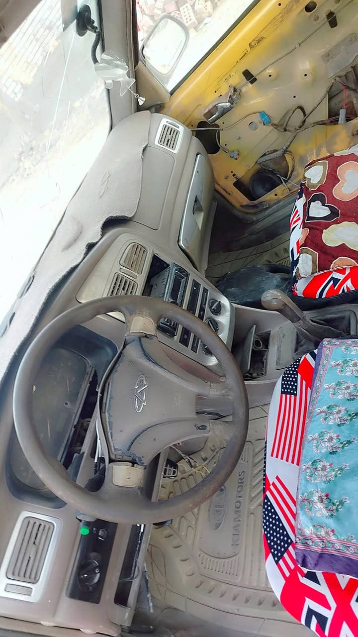 للبيع شيري كوين ٢٠١١ مكينه كير بلجيس داخل نضيف ب٢٠ وبيهه مجال قليل مكاني بغداد مصفره هيئة وغرامات ***********
