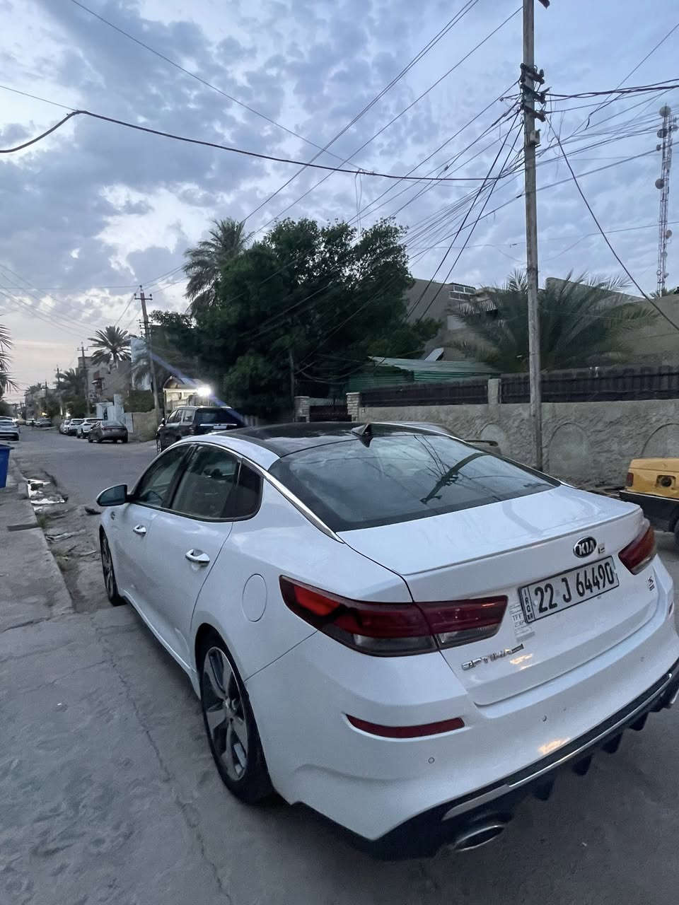 سلام عليكم كيا اوبتما 2019 S
حادث امريكا جاملغ خلفي كلش خفيف وبلعراق انطخت بدلت باب سايق وجاملغ مال حاويه مال كصة بلاديات بدون 
دواخل بدون ايرباكات 
موصفاتها ….
بانروما 
بصمة 
ويل ١٨ 
ردارات وحساسات كامرة 
شاشة جبيرة
انضمه سبورت ايكو وعادي 
ماشية ٩٤ ميل 
السعر //148وبيها مجال قليل
***********
🚨🚨🚨🚨🚨🚨🚨🚨🚨🚨🚨🚨🚨🚨🚨🚨
