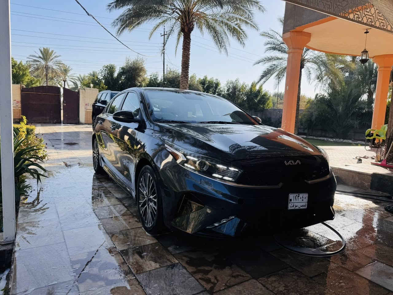 سلام عليكم 
للبيع فورتي 2023 جيتي لاين
بدون رقم بدون رقم  
موصفات 
بصمه 
شاشه جبيره 
رادار جانبي وامامي 
السياره فول عده الفتحه 
كلين بدون صبغ بيها فقط بارد على كد شبر
وبدون اي ارباك
مكان السياره بابل 
***********
السعر 148 بيها مجاال
