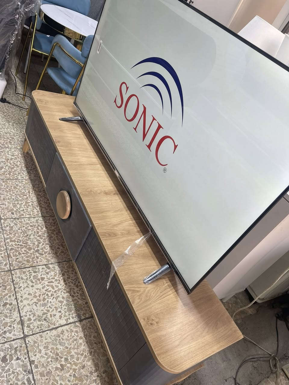 شاشه
بلازمه55حجم جديد ممستعمل اخر قطع عرض فول موصفات نت سمارت سونيك موديل حديث او ضمان بي اي ستفسر عل ***********
