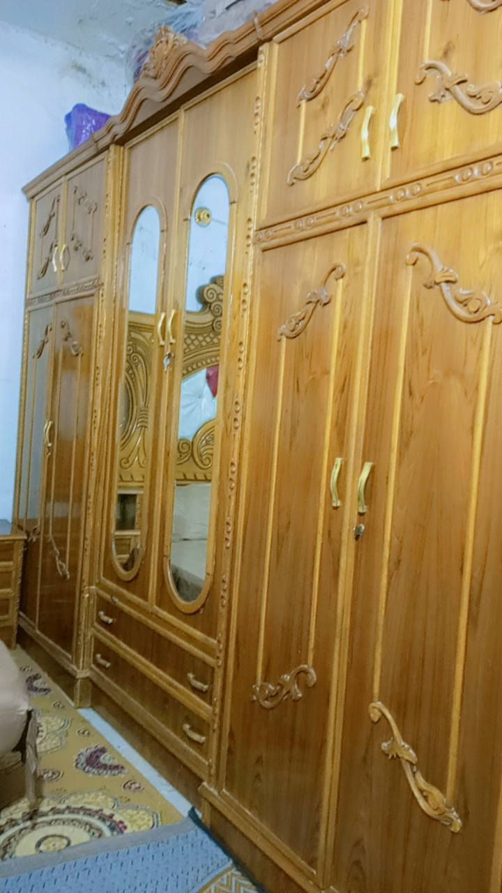 السلام عليكم  غرفه نوم 7 قطع انجاره عراقيه   للبيع هيه والفراش  ب 650وبيها مجال بسيط     والفراش ضغط اذا  لوحده   ب75 الف  يرهم للغرفه التركيه  180×200
السلام عليكم  غرفه نوم 7 قطع انجاره عراقيه   للبيع هيه والفراش  ب 650وبيها مجال بسيط     والفراش ضغط اذا  لوحده   ب75 الف  يرهم للغرفه التركيه  180×200
 الغرفه بيها كم ضرر بسيط الصومعات  جوانب الجربايه  مكسورات  والتاج السفلي بي اثر بسامير كم زرف بي  بس موجودات مذابينهن  ومرايه مال تاج الجربايه تك 1 مكسوره. وحافه ميز التواليت من خلف مكسور شوي عنواني بغداد بياع مراسله الصفحه  او اتصال ع رقم***********
