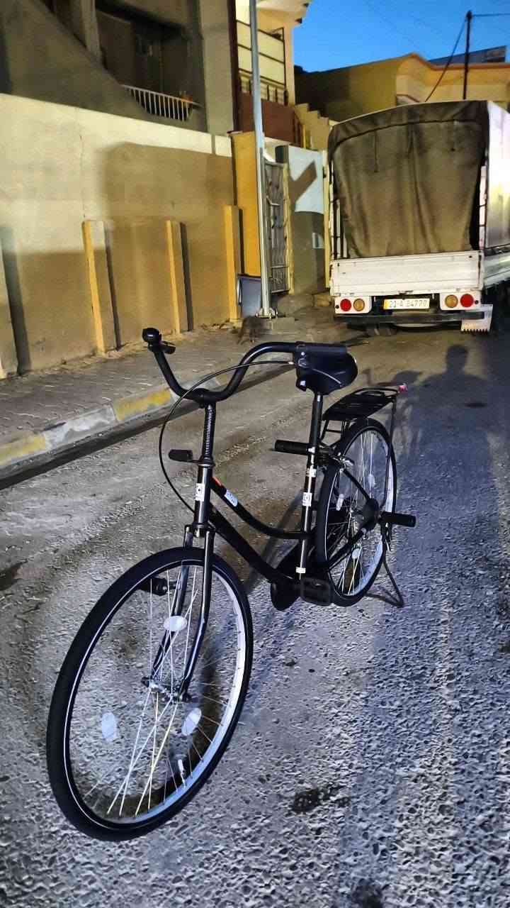 بايسكل كلوف فول نظافه
موديل 2019 قبل فتره نزلته من الحاويه ما بي اي عيب
سعره ١٦٠ وبي مجال


**إذا كنت صاحب هذا الإعلان وتريد حذفه لأي سبب، رجاءا أرسل رسالة إلى الدعم الفني**