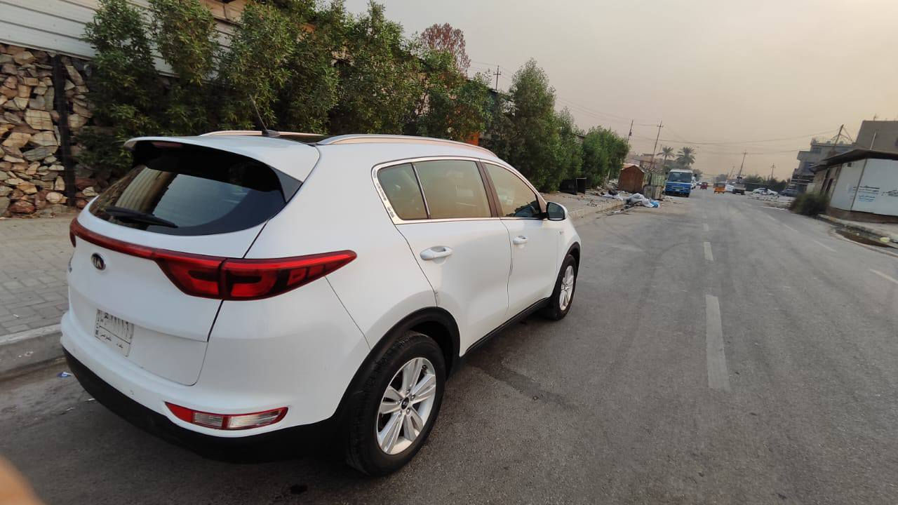 سبورتج 2018 خليجي
بدون ضرر
رقم بغداد مميز 
محرك 2000 
بانوراما 
نص فول 
طخم اطارات جديد
الاطار الاحتياطي غير مستخدم
الدخول كنترول ، التشغيل سويچ عدد 2
باقي المواصفات معروفة
السعر 190 ورقة .
موبايل ***********
