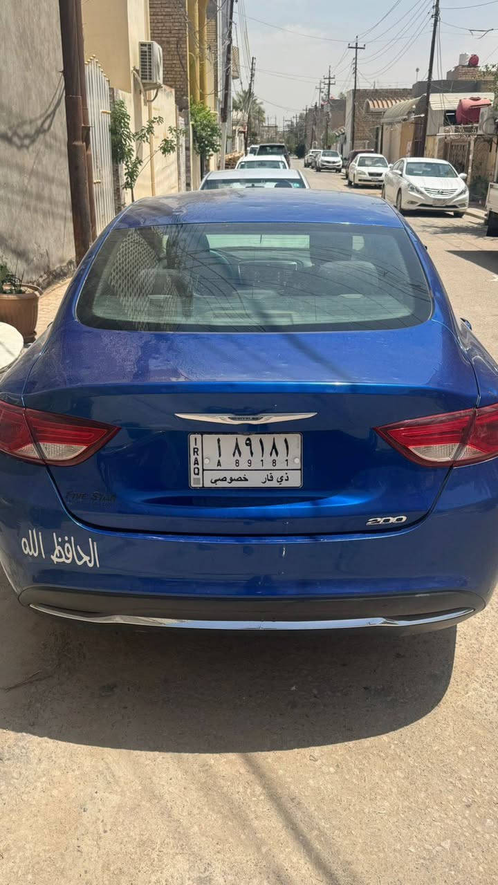 سلام عليكم كرايسلر c200 موديل 2015 كير محرك  تبريد مكفولات حداديه ٧٠/١٠٠ رقم ذيقار عندي بيهه وكاله عامه مطلقه تريد اني ابصملك تريد راعيهه ماكو فرق ابن خالي هوة تحويل ثاني يوم سنويه لل2029 سيارة جاهزة عليهه غرامه ١١٠٠ مليون وميه عل مشتري وقفلهه 68  واتساب *********** بيهه ٣ قطع صبغ بدون دواخل وسستم لاريباكات راجع ولحالوب واضح بصور كلشي ذكرت وخادم وممنون
