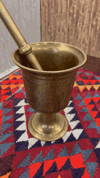 هاون جوبراني قديم منقوش قياس 25سم
السعر على الخاص ***********
