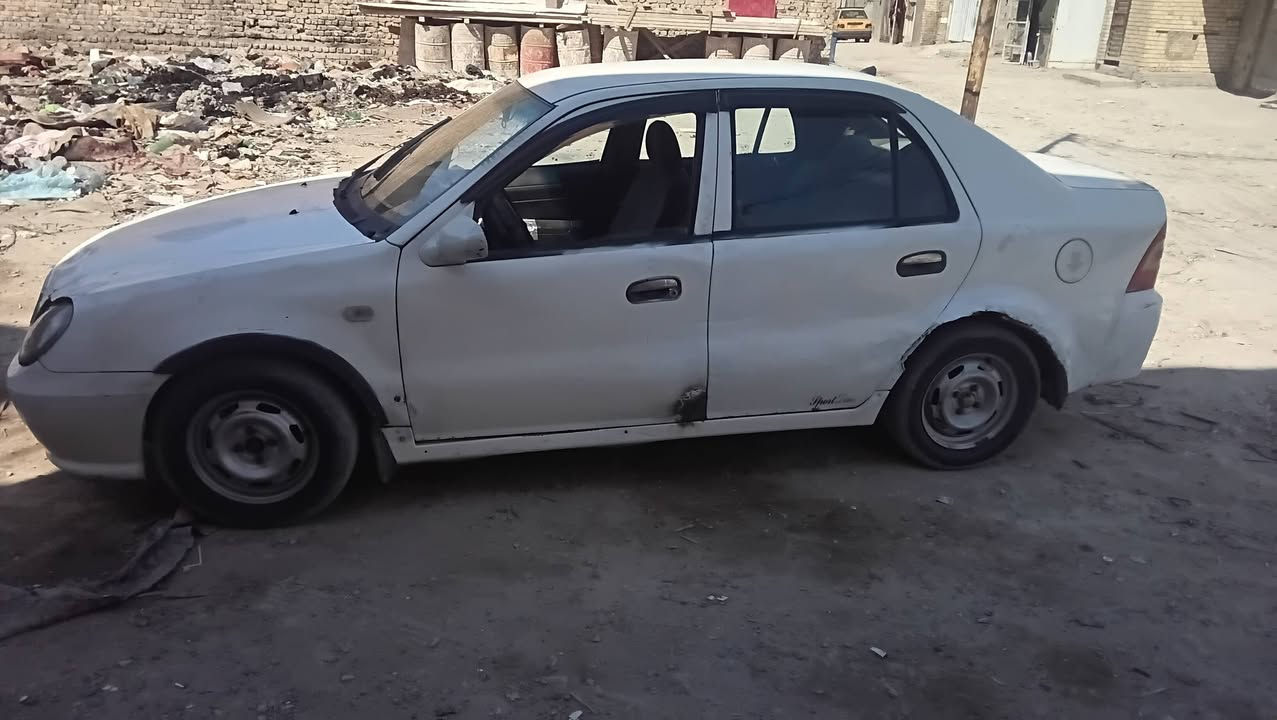 السلام عليطم جيلي موديل2012 السعر 20ورقه العنوان بغداد لامين الثانيه رقم الهاتف***********
