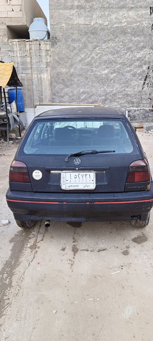 سلام عليكم
كولف الماني موديل 1993  كير عادي السياره كما واضحه بصور 

تبريد شغال مشط ستيرن جديد باتري جديد 

باسمي مشروع وطني السياره عمرت كشرها وجاهزةه لصبغ 

مكينه بيها خيط بخار 

بيع او مراوس بطيبه 

ملاحضه سياره بيه طخه خفيفه بك لايت خلفي فقط
رايده 32 وبيها مجال للاستفسار ***********
