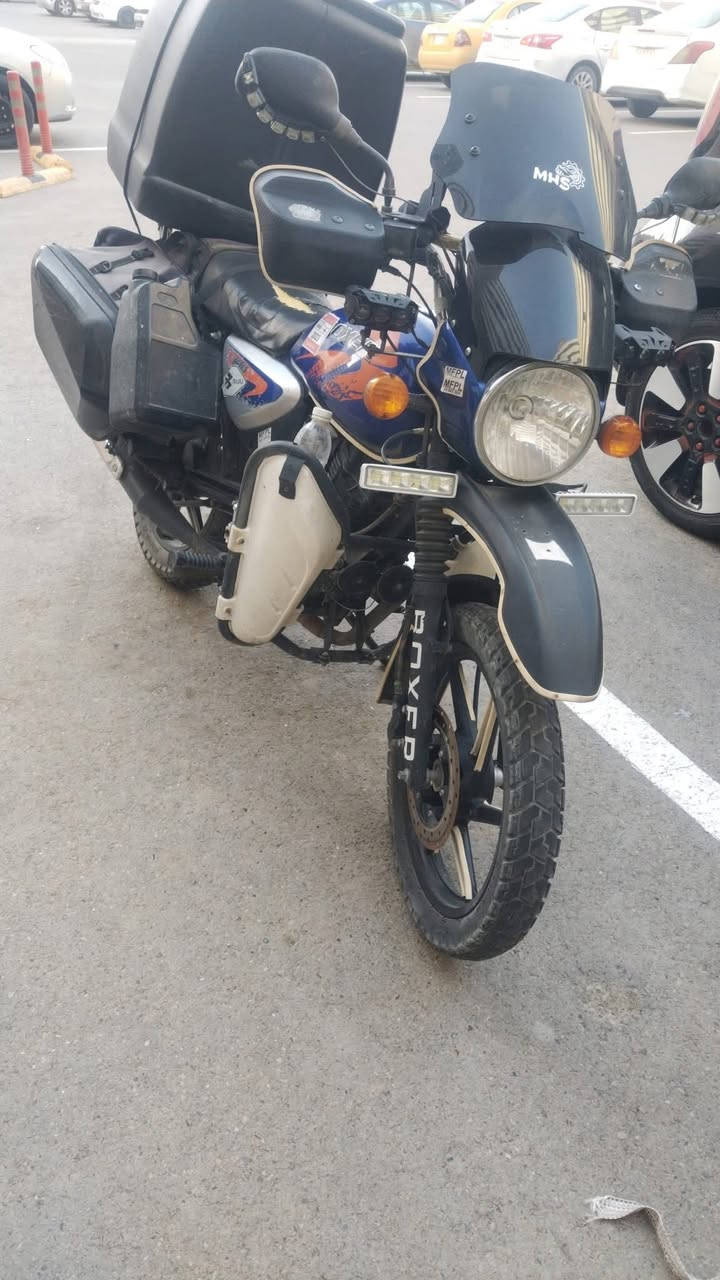 جبلي ٢٣ للبيع مع الجنط ولصندوك   دراجة نضيفة مكانهه بسمايه ومطالعه خارج بسمايه  رقم بغداد باقي ع استلام الوحات سعرهه ٢ و٦٠٠ وبيهه مجال قليل *********** رقم صاحب لدراجة
