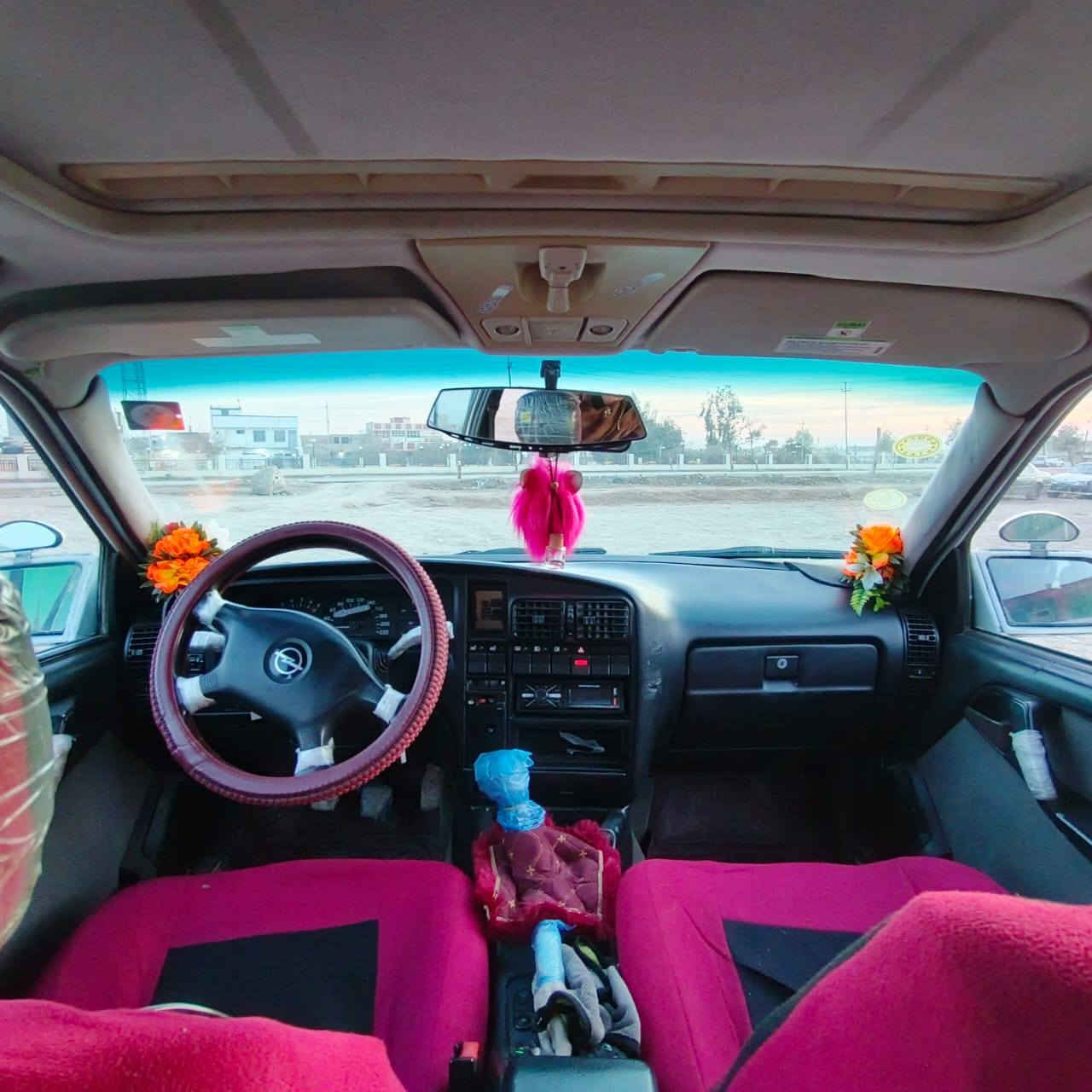 اوبل وميكا 
حجم 20 موديل1992
محرك كير اكسل جديده
شاصي شرط كهربائيات كلها شغاله
تخم تاير امامي خلفي جديد
رقم نينوى 12 
 تحويل من شرعي
سعر قفل 40 
***********
مكاني تلعفر
