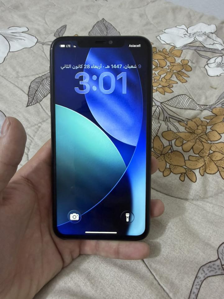 سلام عليكم 11 برو ماكس
مستبدل بطاريه اصليه 
 وشاشه نوعية زينه 
وضهر مفطور 
واكف فيس ايدي 
سعر 225 والك حك جيه
واتساب ***********
