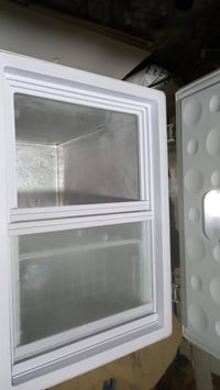 مجمده متر وستين • نضيفه • انجماد سريع