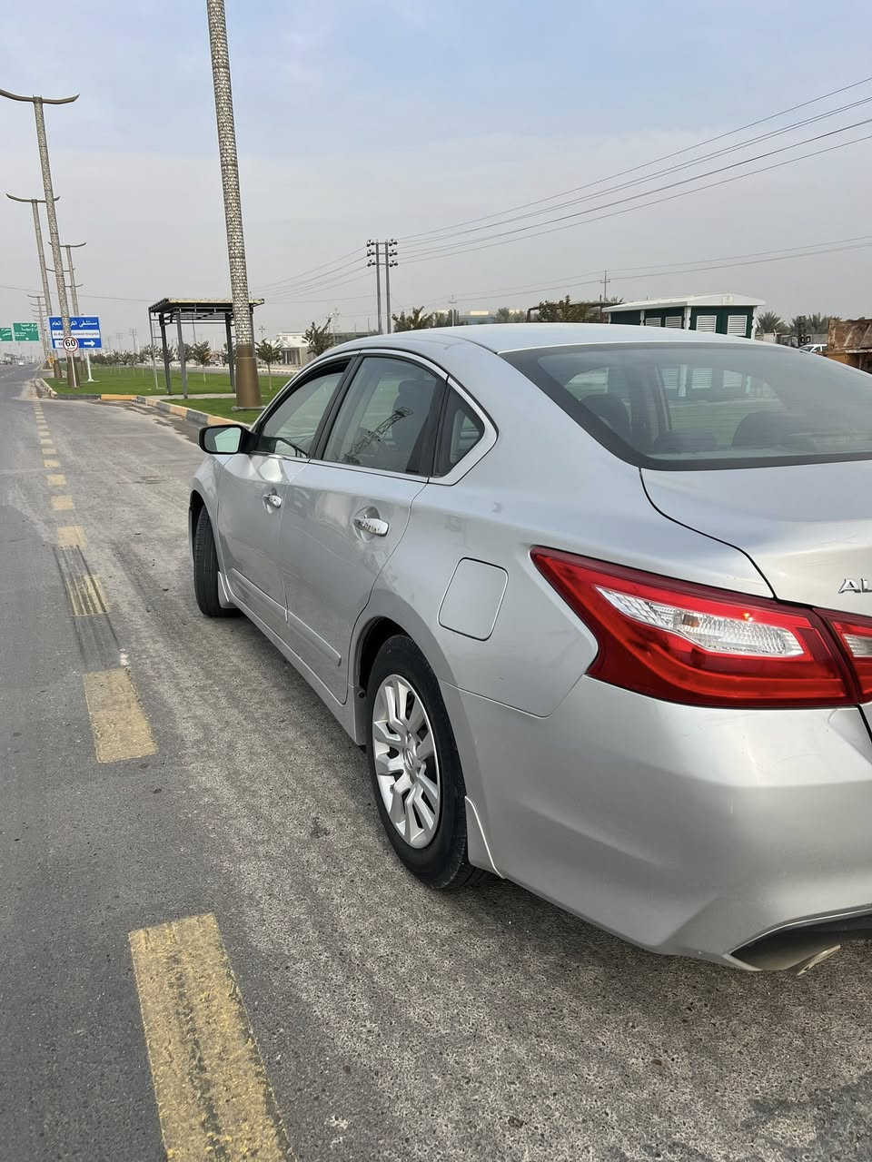 السلام عليكم
نيسان التيما / 2016  
مكينة 2500 كير مع محرك مع صدر كفالة 
سيارة بيه قطعتين صبغ جاملغ وباب صور الحادث مع السونار مرفقات مع الصور باقي السيارة كفالة حتى الدعاميات  . 
بصمة تشغيل 
بصمة ابواب 
كراسي كهربا
لايت عالي ناصي زنون
السعر 120
العنوان الانبار الكرمة
***********
