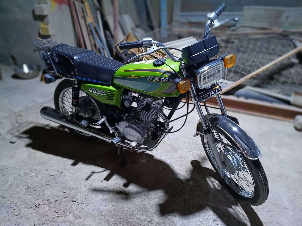 السلام عليكم دراجه اللبيع رقم وسنويه بسمي دراجه نضيفه وحلوه مامفتوحه دراجه حله من الصوره اليريده ايجي خاص متواجت مازنجر الستفسار *********** السعر 1700 وبه مجال  المكان الكرنه الشرش الجلعه وحياكم الله
