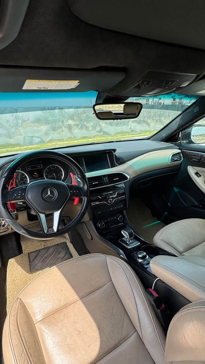 انفنتي qx30  2018
مكينة 2000 توربو 
كير 7نمر DCT
كشنات جلد كهرباء تدفئة 
بانوراما ثابتة
حساسات امامي خلفي 
مري شفط وقلاب ع البك
كامرة خلفية 
سماعات Bose
السيارة فور ويل 
كير مكينة شواصي مكفولات
كلشي بيها مرسيدس الكير والمكينة وكل غراضها مرسيدس
سعرها 140 وبيها مجال 
مكانها بغداد 
***********
