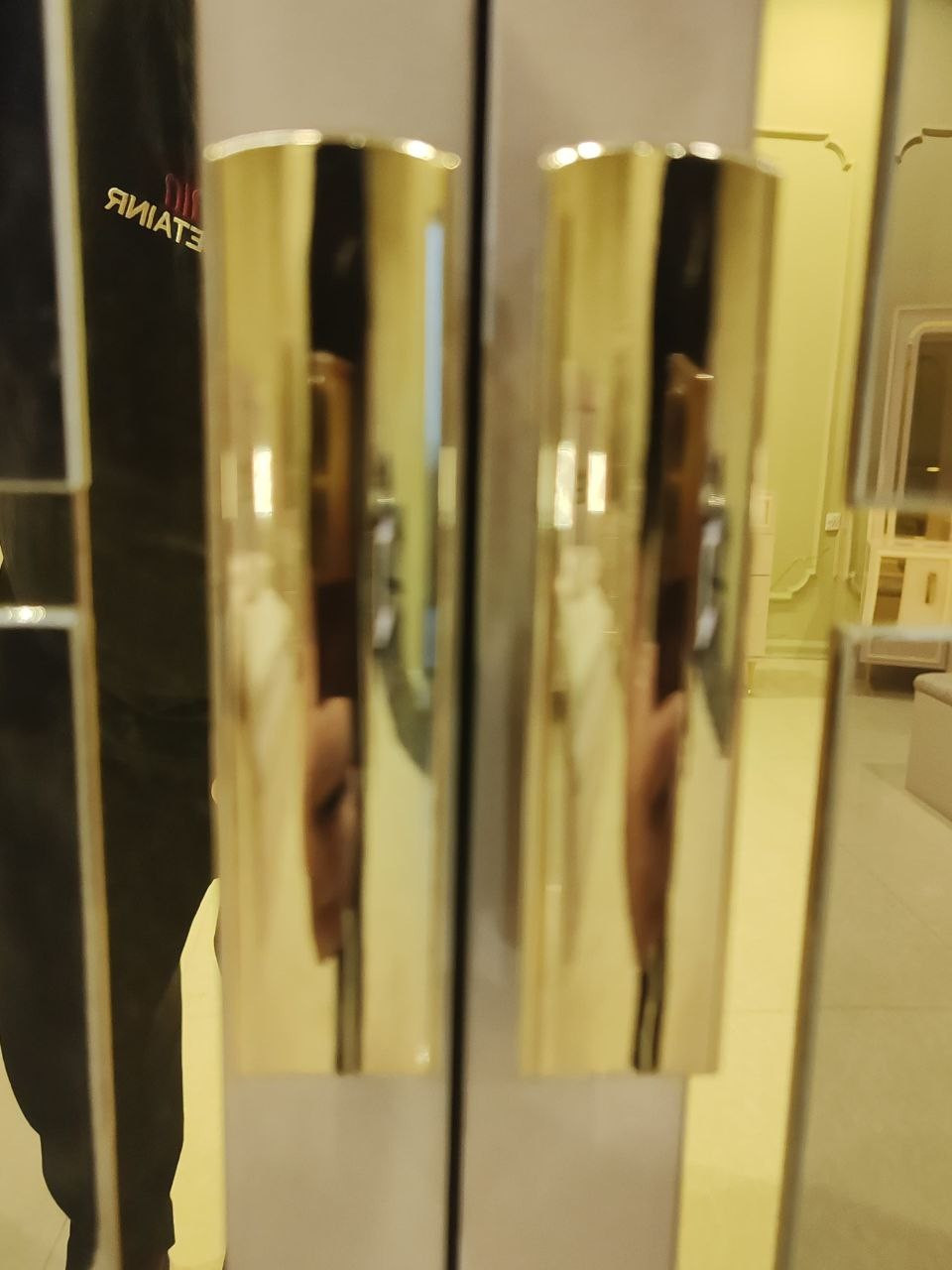 وصول غرفة نوم كلاسك ابواب 10 قطع معمل اصلي درجة اولى📢
نفس الصورة بالضبط💯

برغي وجوي حديد

سرير جك خزان 

انارة ذاتية ثلاث الوان

نرمايد هيدروليك 

سكك ثلاث مراحل  

نقوش بروفيل درجة اولى 

متوفرة بلون كبتشينو✅

قياس الكنتور مع الملحق 340سم ✅

 

السعر مليون و  550 الف 

للحجز والاستفسار مراسلة الصفحة على الخاص 

https://www.facebook.com/share/g/1Feu9LK3kJ/

https://www.tiktok.com/@seenst00r?_r=1&_t=ZS-943Eqs82caK

https://m.me/j/AbbpZqbY2ZGIpLk8/


**إذا كنت صاحب هذا الإعلان وتريد حذفه لأي سبب، رجاءا أرسل رسالة إلى الدعم الفني**