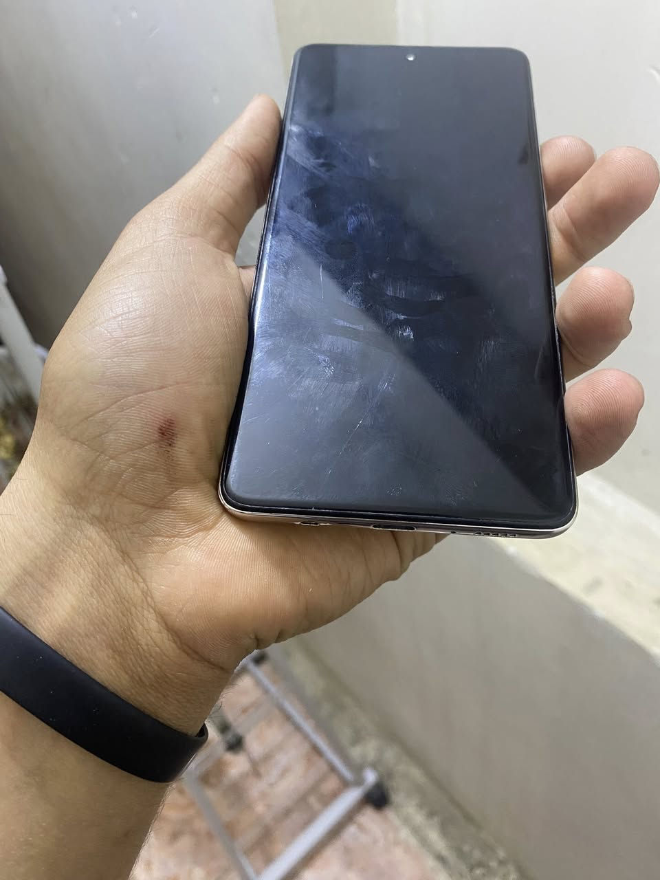 اسم جهاز A 71للبيع ذكره 128بي فطر بل شاشه جهاز نضيف ستعمال بيت مكاني حي العامل سعره ١٢٠شراي يجي خاص***********
