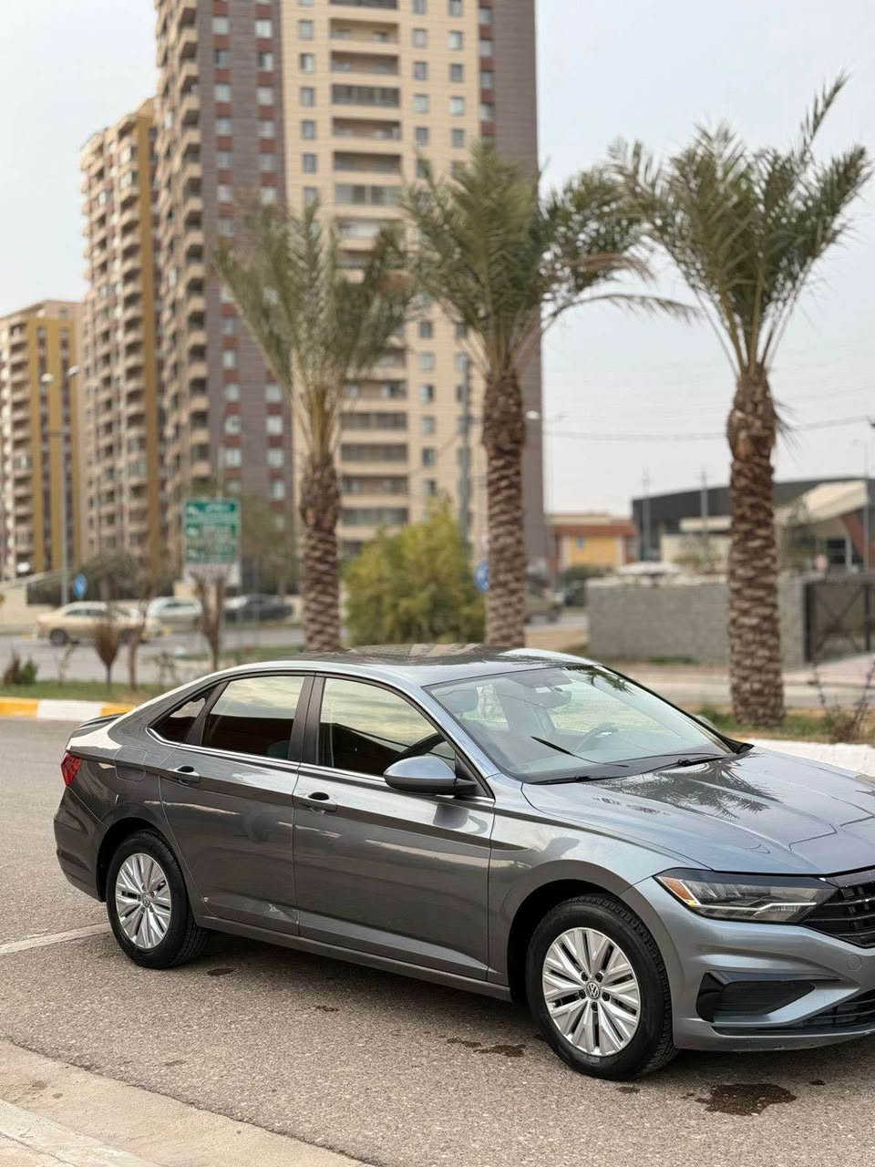 جیتا مۆدیل 2019 بۆ فرۆشتن مواسەفات S سەیارەکە بەس سندوقی گۆڕاوە بە بیلاد و دوو شوێنی بچوکی pdr ە هەموو ئەرباگەکانی بەشەرت بۆ زانیاری زیاتر پەیوەندی بکەن 
*********** أربيل, العراق
