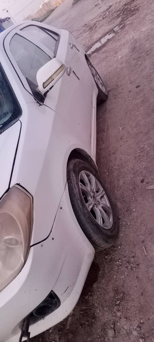 سلام عليكم عندي سيارة جيلي ام كي موديل 12 خصوصي رقم بابل سياره جاهزه مكان بغداد *********** /***********
