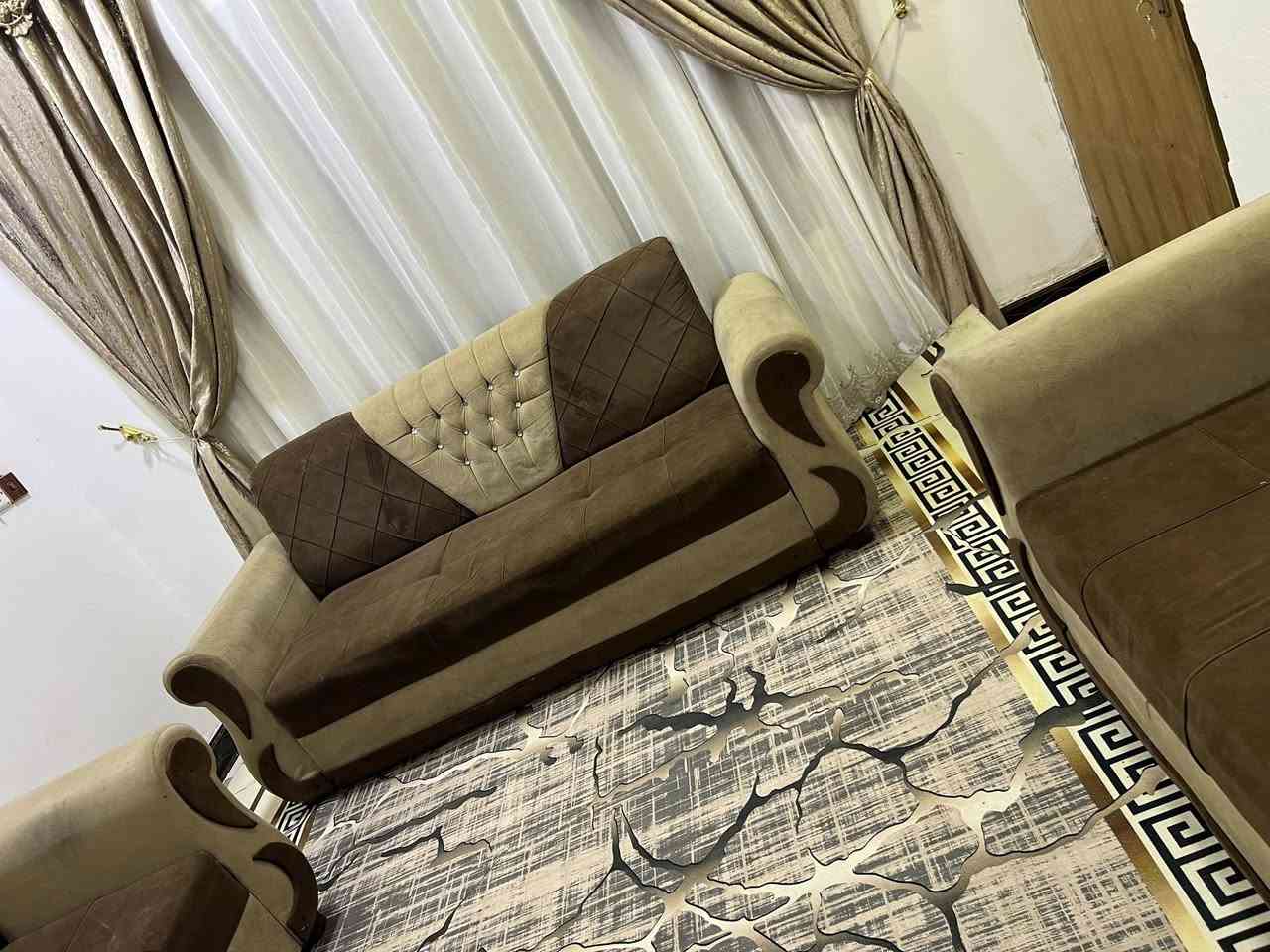 بيع مستعجل تخم قنفات 5 قطع كلش قوي ومرتب ،فقط قطعه وحده بيها شگ بسيط جدا ومخيطه والتخم بي تلبيسه كامله خاصه بي  وكلشي موضح كدامكم,, يعني تاخذ تخم مرتب وقوي هوه والتلبيسة وسعره 250 وبي مجال
العنوان البصره البهادريه
@إشارة


**إذا كنت صاحب هذا الإعلان وتريد حذفه لأي سبب، رجاءا أرسل رسالة إلى الدعم الفني**