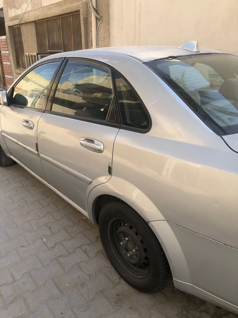 تحيه طيبه أوبترا 2008 خليجي السياره محرك حاويه  كير مكفول جاهزه السياره بيها كم قطعه صبغ بدون حادث السعر 68 للاستفسار ***********
