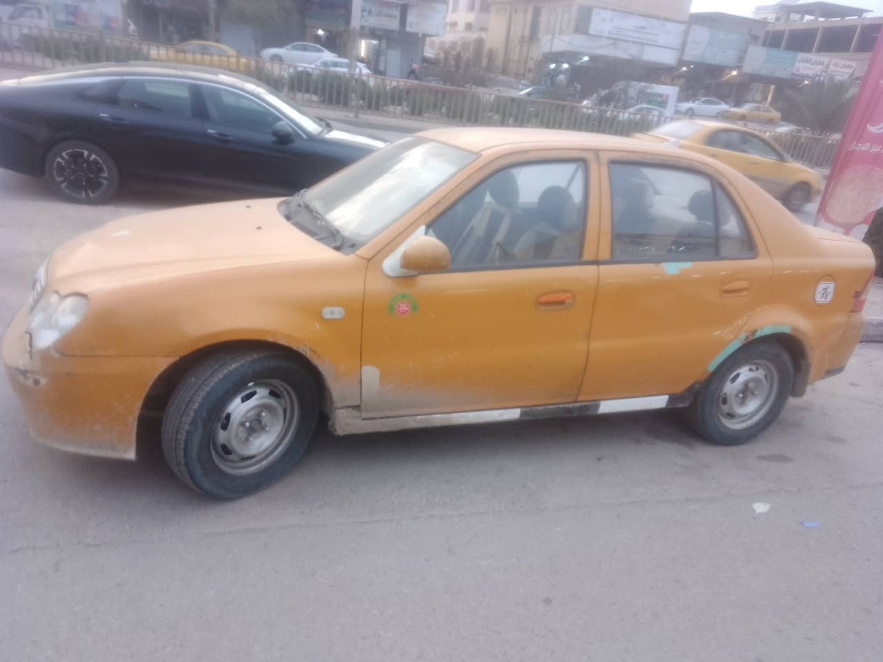 سيكي للبيع رقم بغداد احمر هيئة وغرامة صفر كابون بيها محرك كير شرط مابيها اي ضرر السعر 33وبيها مجال  قليل للتواصل ***********
