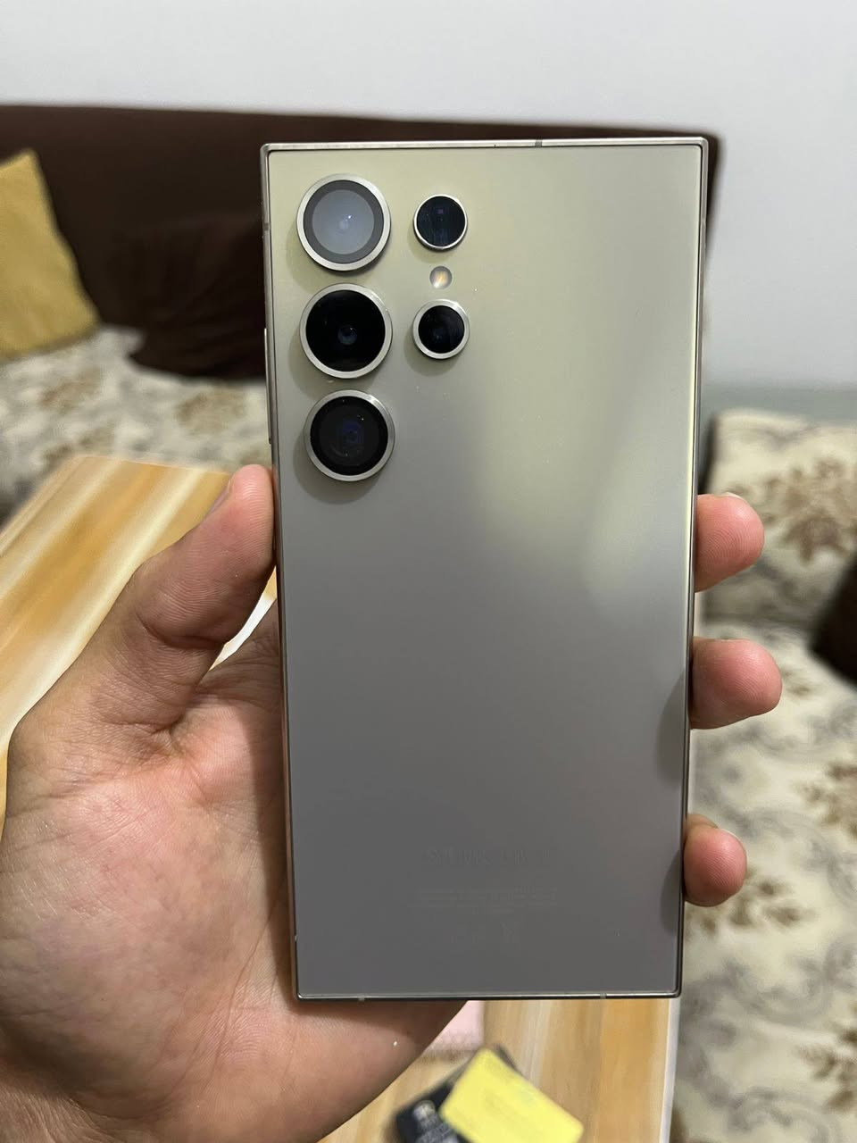 السلام عليكم
S24alter

نضافه 100%

ذاكره 256

كارت الضمان ويااا 

كامل محلقاته 

السعر 950 بدون مراوس 

وبي مجال جدا بسيط


**إذا كنت صاحب هذا الإعلان وتريد حذفه لأي سبب، رجاءا أرسل رسالة إلى الدعم الفني**