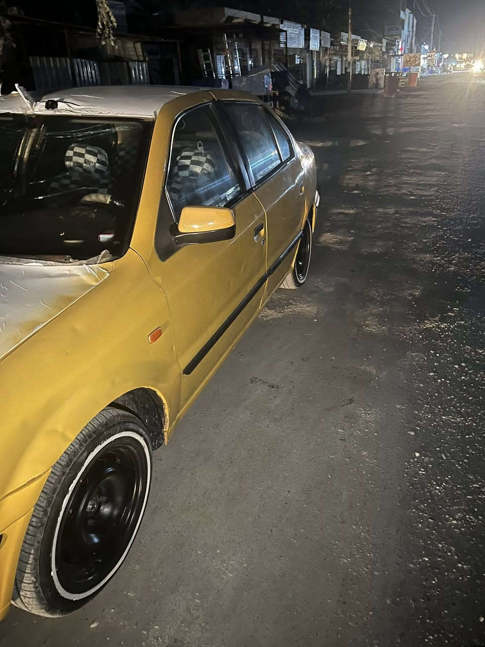 سلام عليكم سمند موديل 2011رقم واسط مشروع وطني سنويه 2028 السياره خير من الله كبر مكينه خير من الله لا تنقيص ولا تبخير نقصها كمبريسر تبريد فقط صدر جديد 
داخل نضيف كلش السياره بيها ضربه ب چامرلغ لخلفي وره سايق فقط وكلشي موضع بصور 
السعر خاص تواصل *********** فقط تصال
