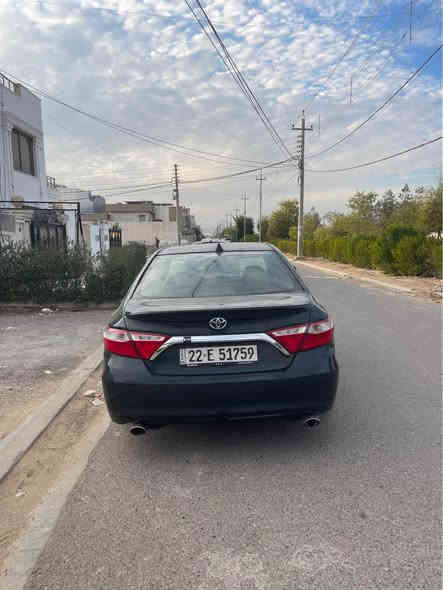 تۆیۆتا کامری ٢٠١٧ le نەوتی سەیارەکە حیزام بۆیاخە سەقفی بێ بۆیاخە سەیارەکە پشت و پێشی لێدراوە و ناوی گرتووە بەدەنەی پشت و پێشی گۆراوە شانسی نەبراوەتەوە ناو دەرگای دواوەی لای سایەق کەمێک بۆیاخە 
نرخ / ١٠٧$ و کەمەک مامەڵە 
ژمارە تەلەفۆن واتس ئاپ *********** Singapore
